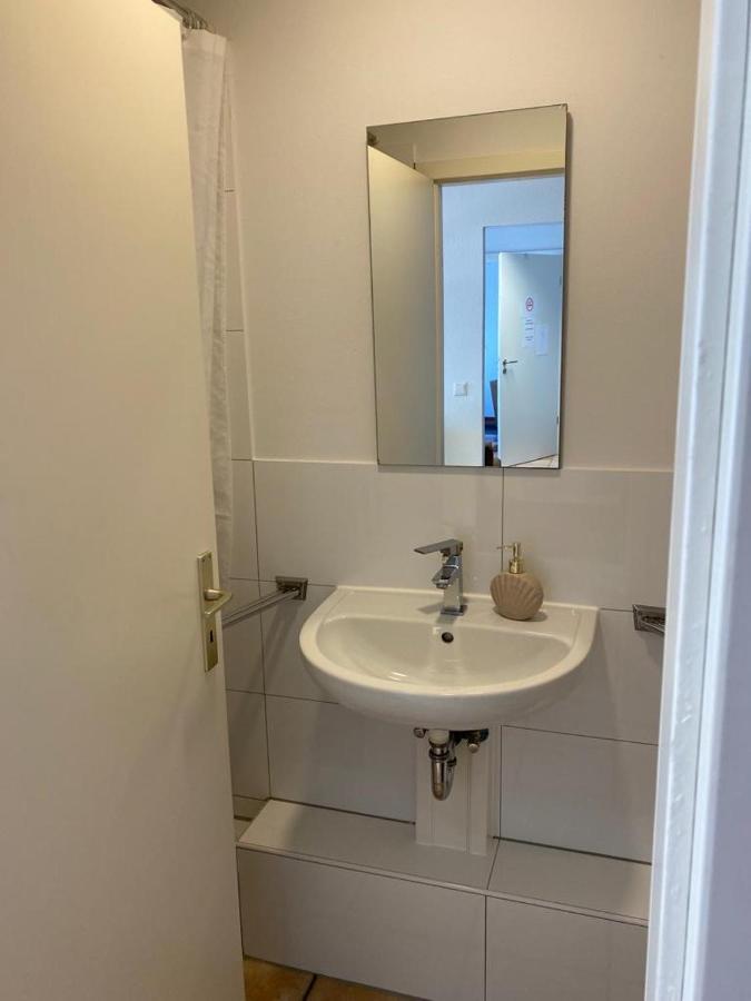 Ferienwohnung Monteurzimmer Карлсруе Екстер'єр фото